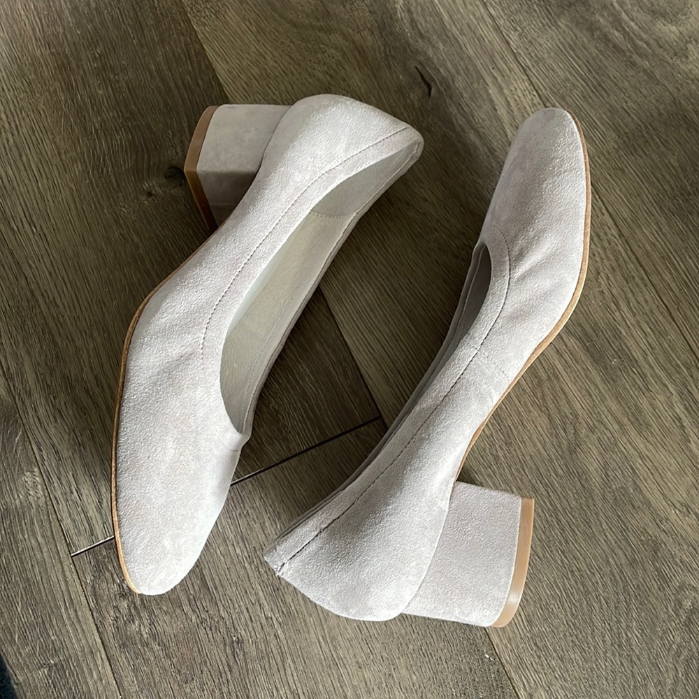 Jeffrey Campbell kitten heel